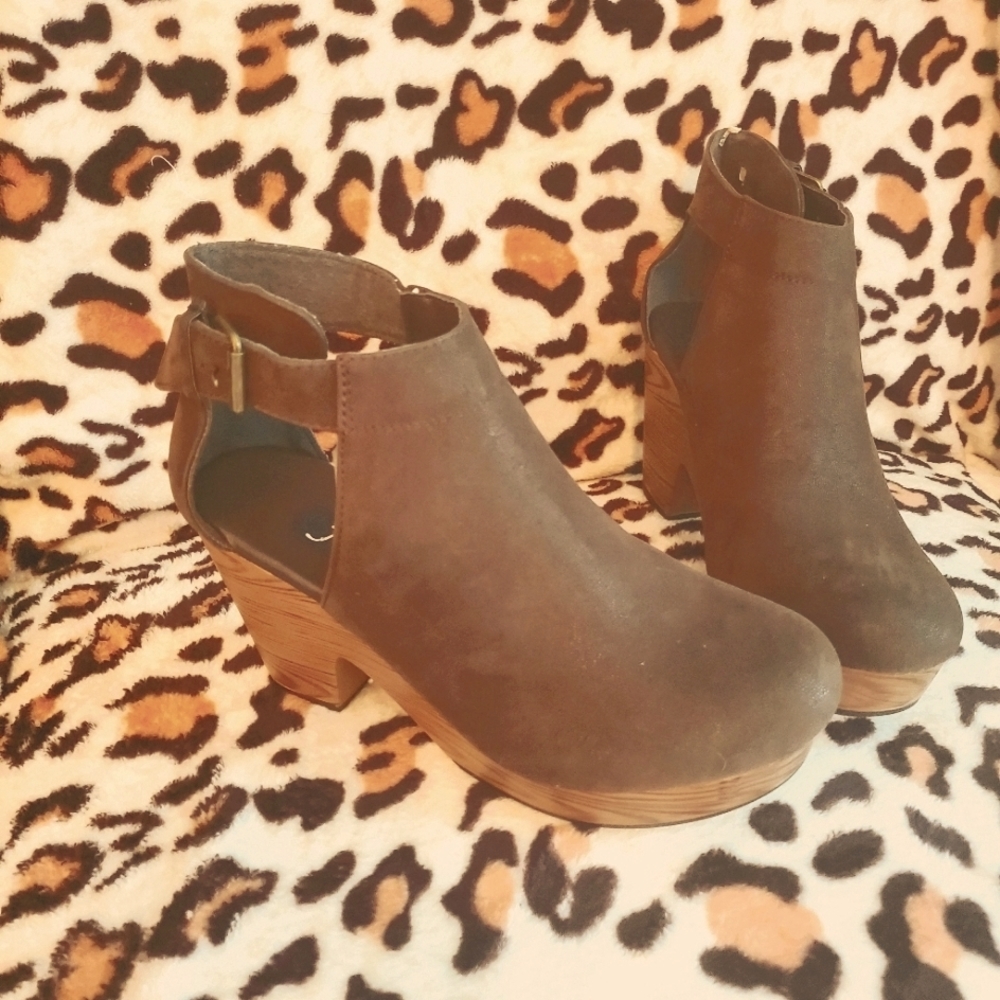Shoes